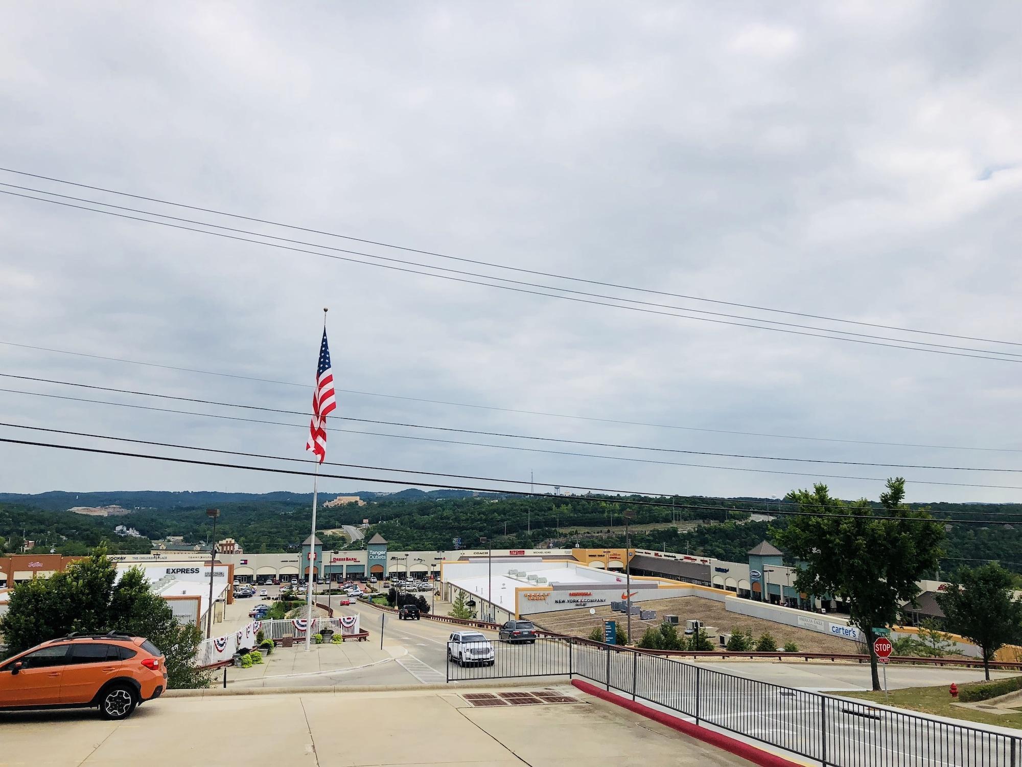 Americinn By Wyndham Branson & Conference Center Exteriör bild